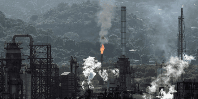 United States Launches Controlled Sales of Venezuelan Oil