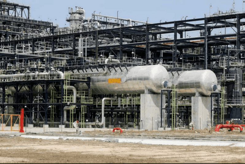 Dangote Refinery’s Petrol Unit Could Stay Offline Longer Than Expected